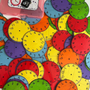 RELOJES